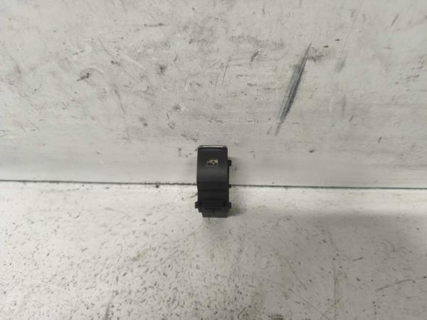 BOUTON LEVE VITRE BMW - Vue 1